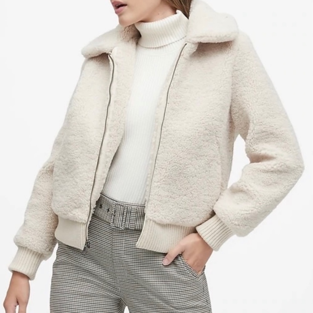 Sherpa Bomber Jacket in Off White (S)